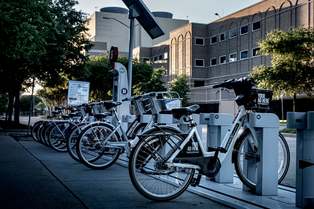 Comfort-Focused Electric Bikes for City Commuters