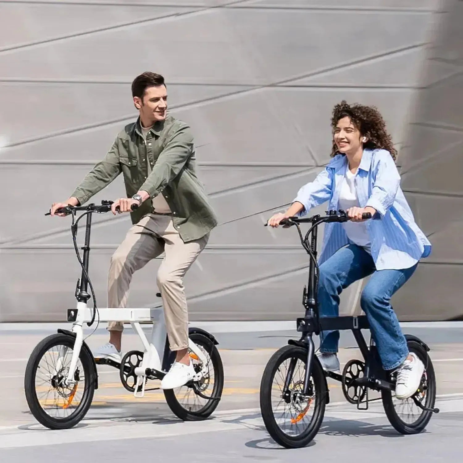 ENGWE P20 Foldable Electric Bike Lightweight Commuter with Hydraulic Brakes up to 32 Km/h