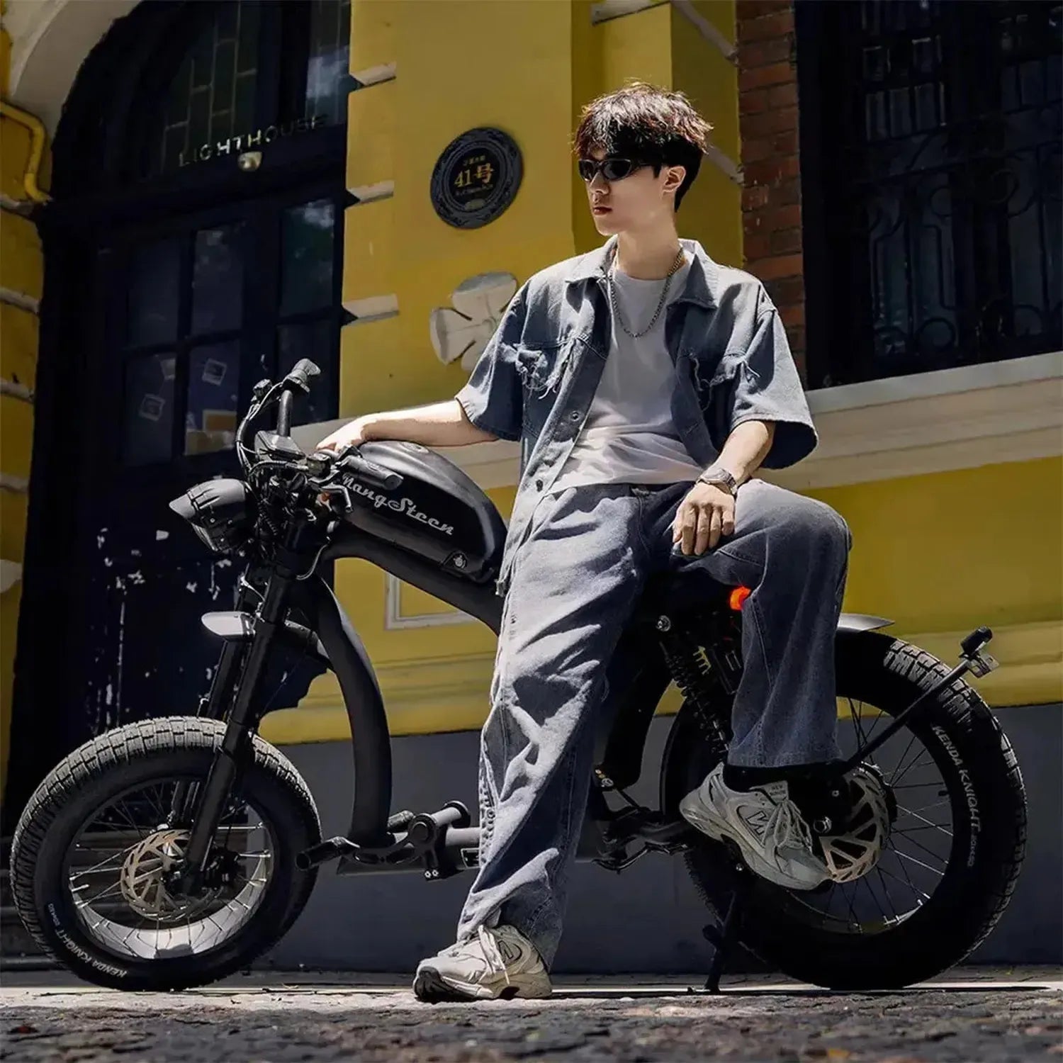 Mangosteen FT02 Electric Bike Chopper Style Long Range Cruiser up to 50 Km/h