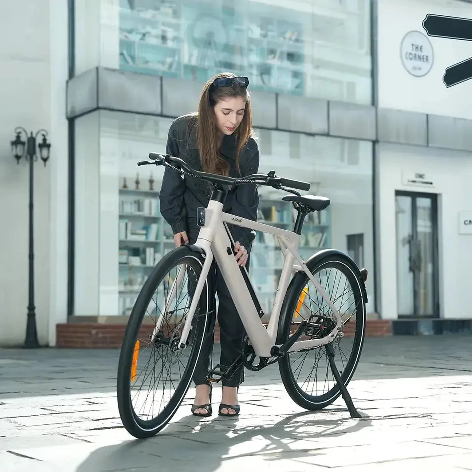 PIXAR AMANO S900 Electric Bike 29 Inch Commuter with Hydraulic Brakes up to 25 Km/h