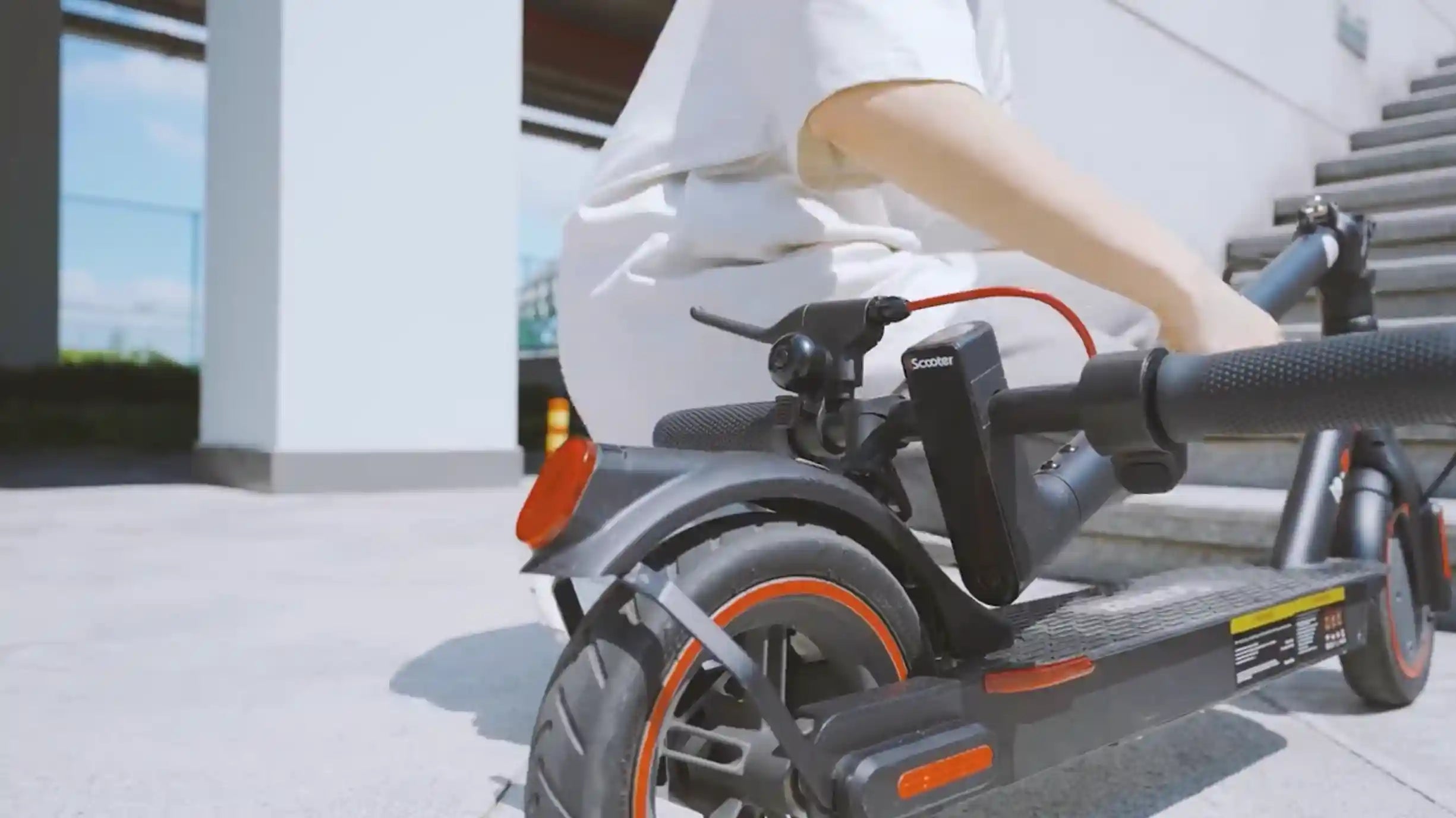 Load video: iScooter i9 Electric Scooter
