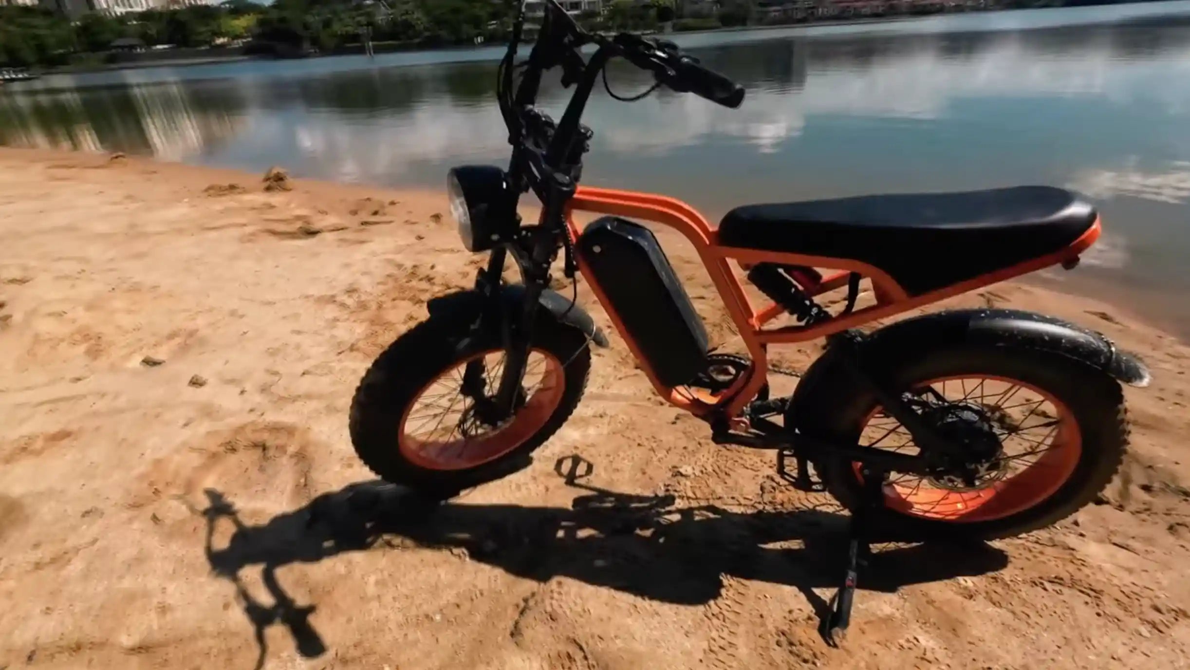 Load video: BLUVALL SU8 ELECTRIC BIKE