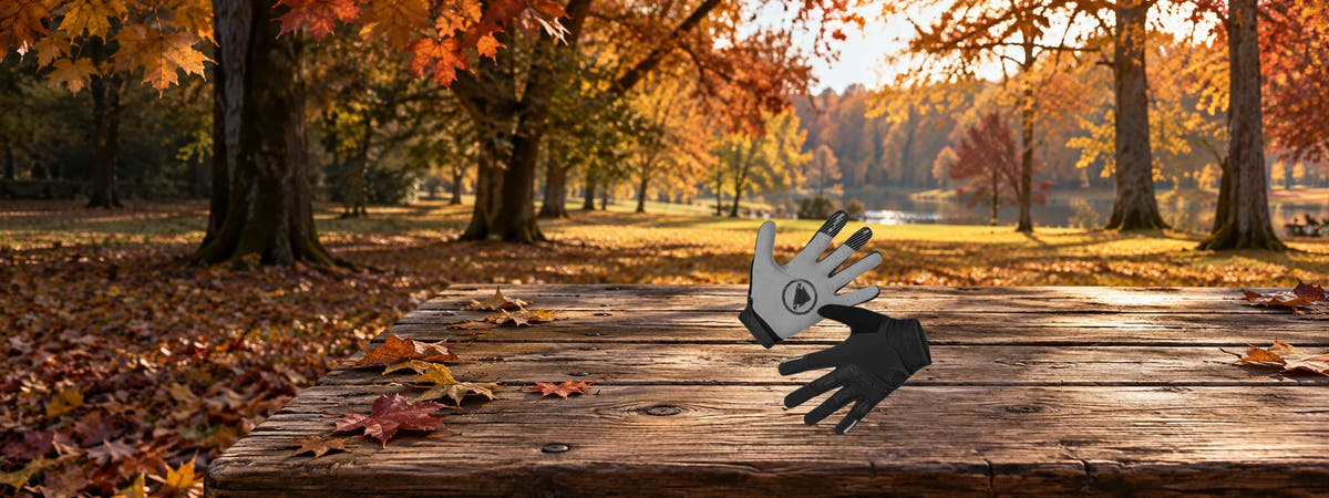 Endura SingleTrack Cycling Gloves — Black Small in an autumn setting for Cycling Gloves