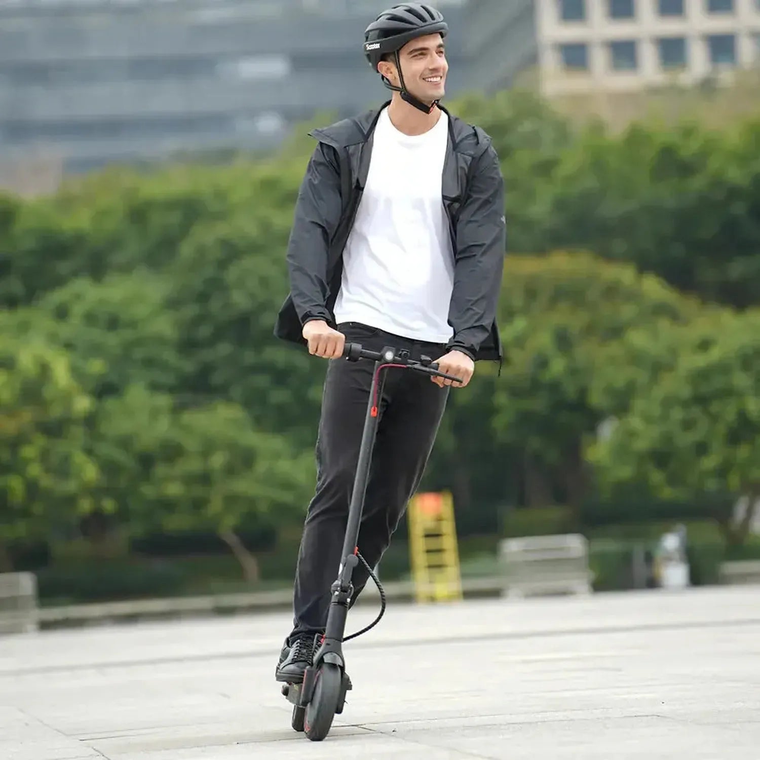 iScooter i9 Electric Scooter Foldable with App and Solid Tyres up to 30 Km/h