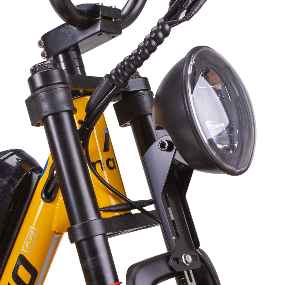 NAKTO F4 front LED light detail