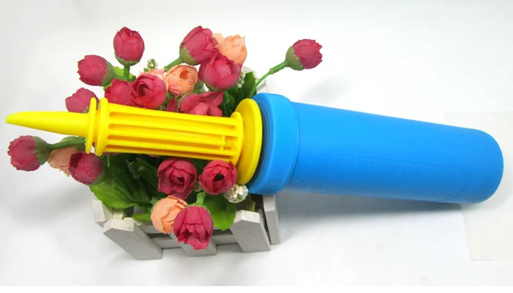 Bicycle Pump with Dual Action and One-Piece Design