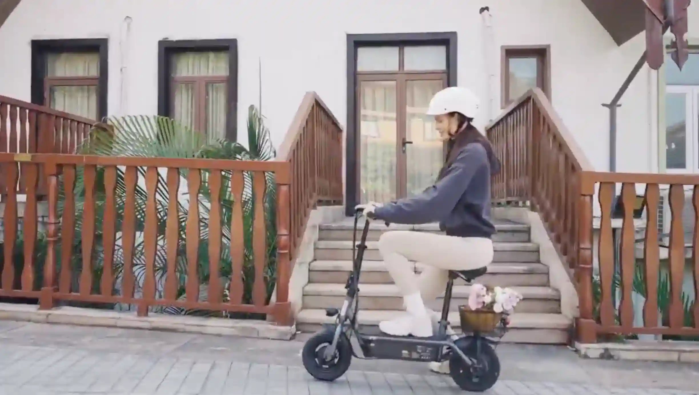 Load video: iScooter F2 Electric Scooter