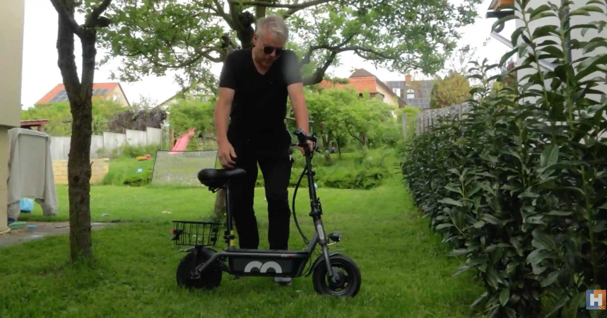 Video laden: iScooter F3 Elektroroller