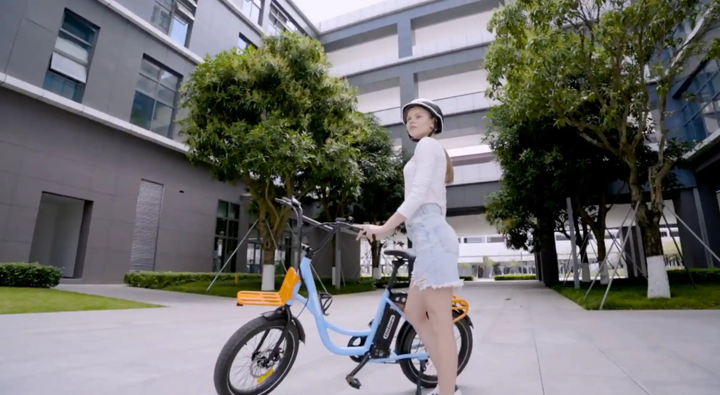 Indlæs video: HIDOES C6 Elcykel