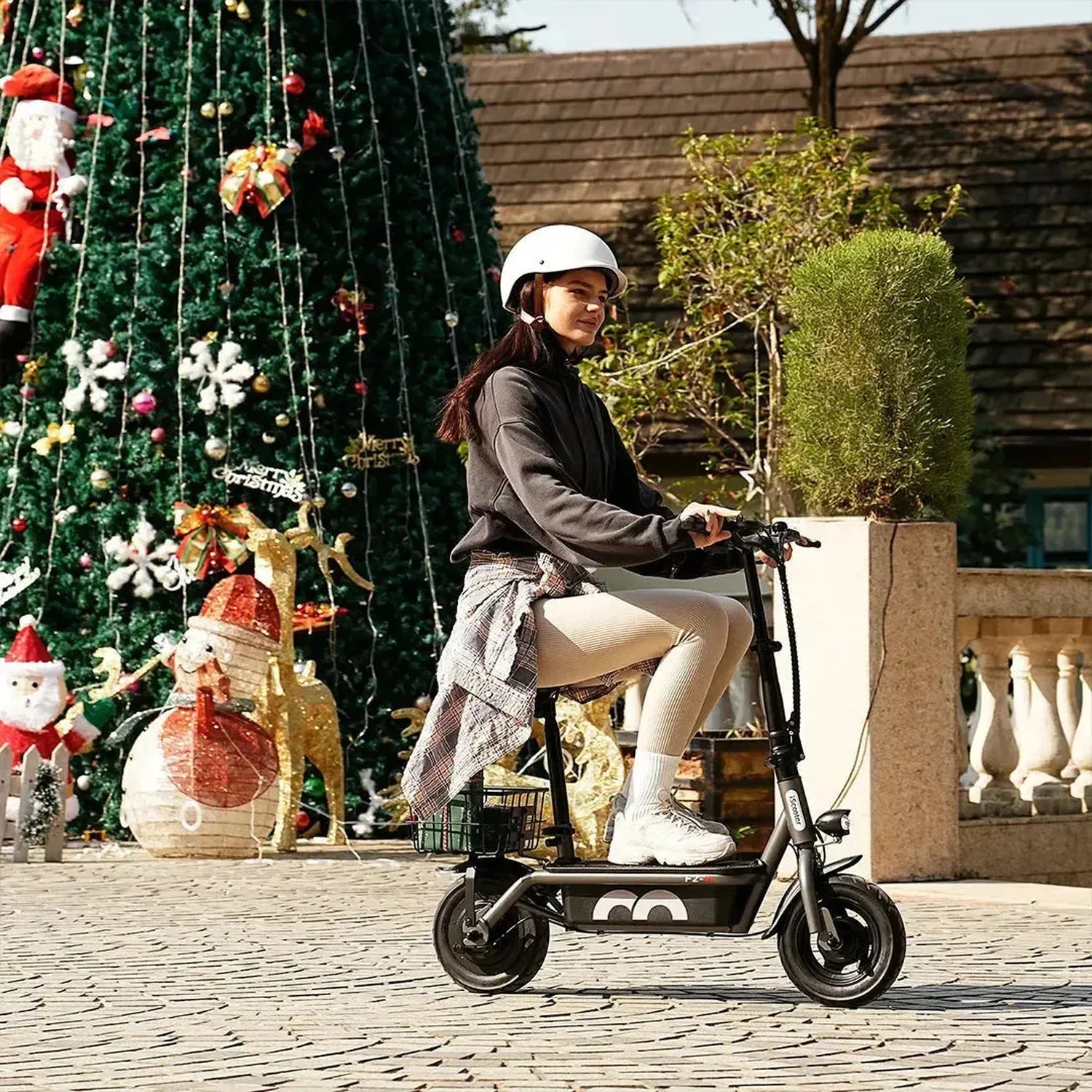 iScooter F2 Electric Scooter with Seat Foldable Basket for Adults up to 30 Km/h